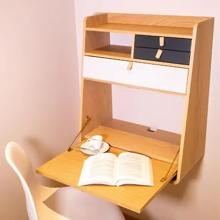 Saint Enogat アパート エクスレバン