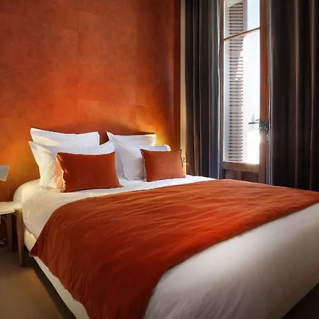 アパート Saint Enogat