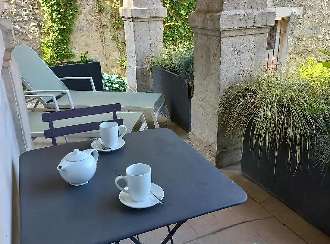 아파트 Saint Enogat 엑스레뱅