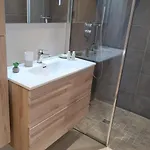 Saint Enogat Apartman