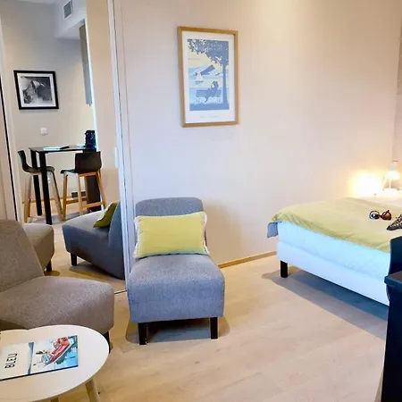 Saint Enogat Apartment *