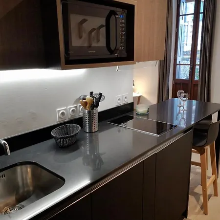 Saint Enogat Apartment