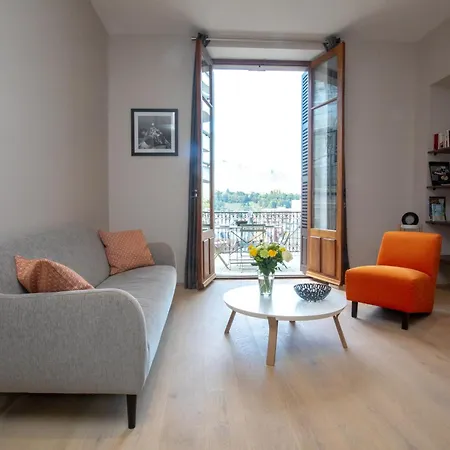 Saint Enogat Lägenhet *