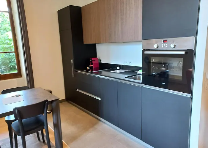 Saint Enogat Apartment